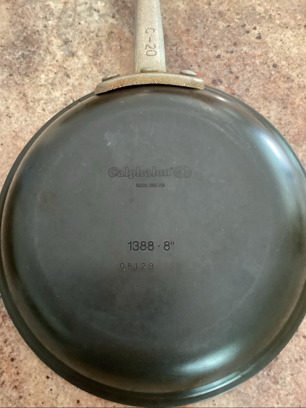 Calphalon 8” and 10” Frying Pans with Silver Handle - Picture 7 of 7